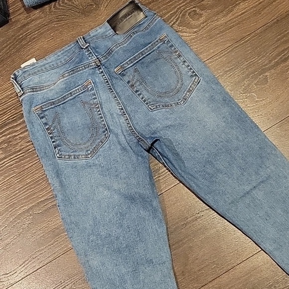 TRUE RELIGION HALLE HIGH RISE SKINNY JEANS
2 (26) - Picture 8 of 11